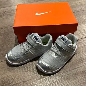 Nike Star Runner toddler shoes